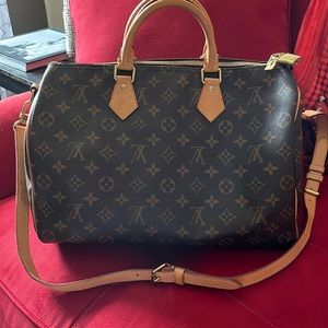 Authentic from Paris Louis Vuitton Speedy 35